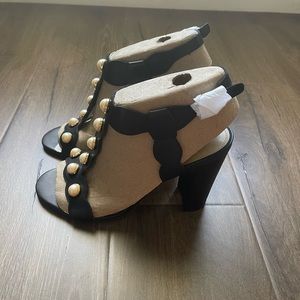 Marc Fisher Kaylee Black leather sandale heels